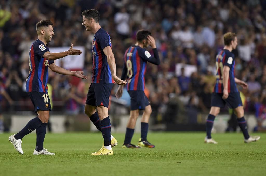 黃潛折戟歐冠：高身價背后的困局與掙扎